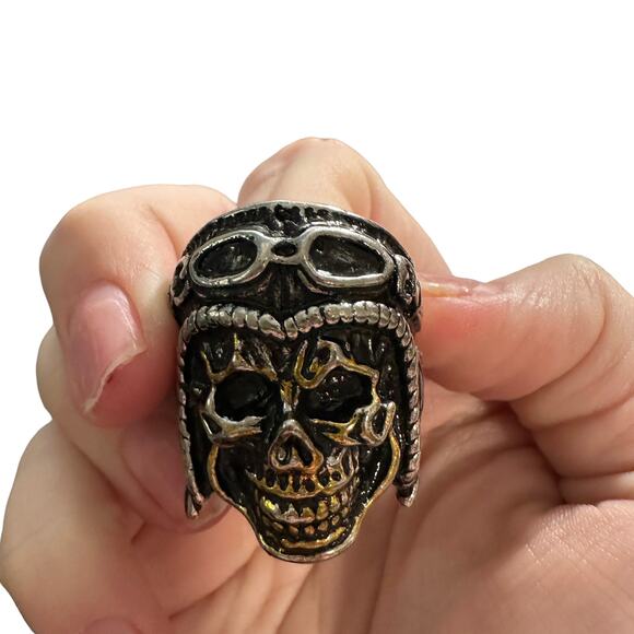 Skull Ring Men's Thick Chunky Ring Size 12 Goth Metal Moto - Picture 4 of 5